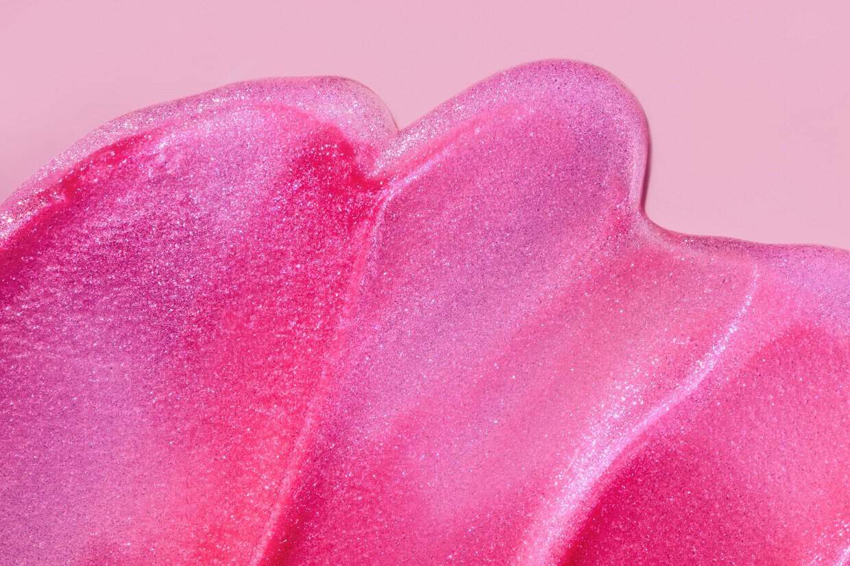 Pearlescent shampoo